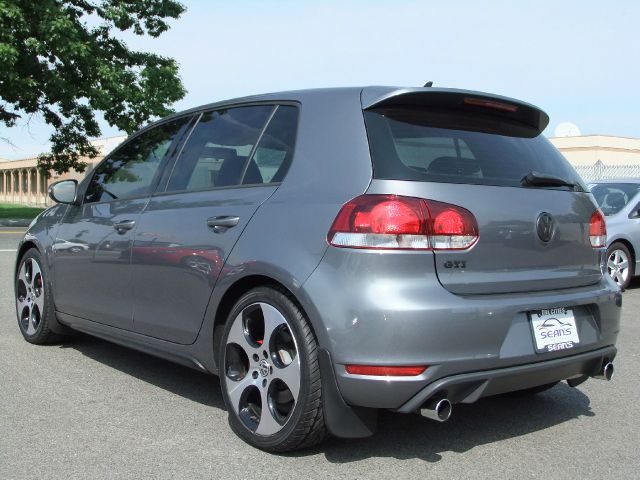 2010 Volkswagen GTI Performance Collection