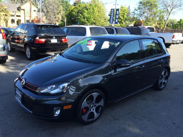 2011 Volkswagen GTI CLUB Wideside 1