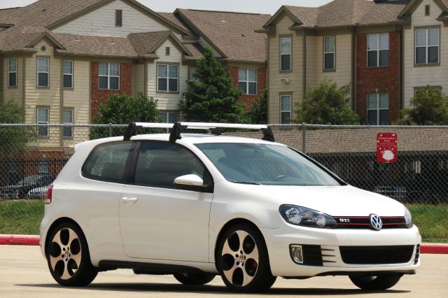 2011 Volkswagen GTI Club Coupe Wideside 141.5