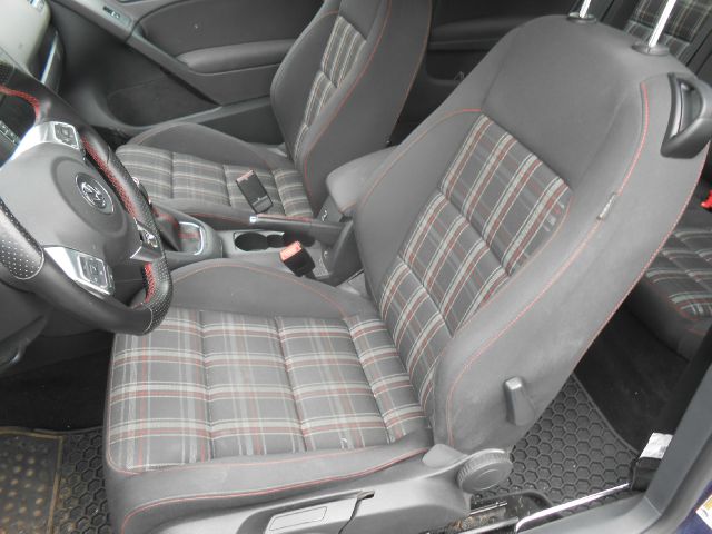 2012 Volkswagen GTI Clk320 Cabriolet