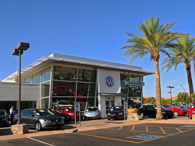 2013 Volkswagen GTI 545i Sport W/ NAV