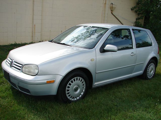 1999 Volkswagen Golf I-4 Manual