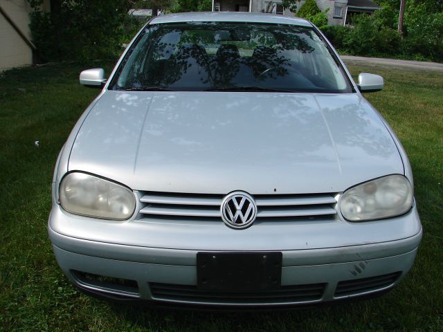 1999 Volkswagen Golf I-4 Manual