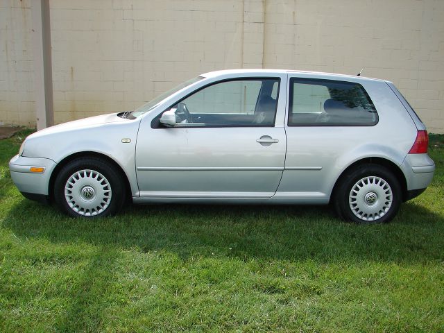 1999 Volkswagen Golf I-4 Manual