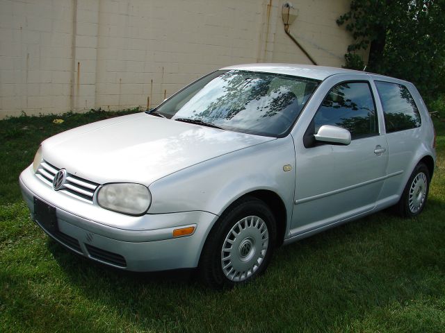 1999 Volkswagen Golf I-4 Manual