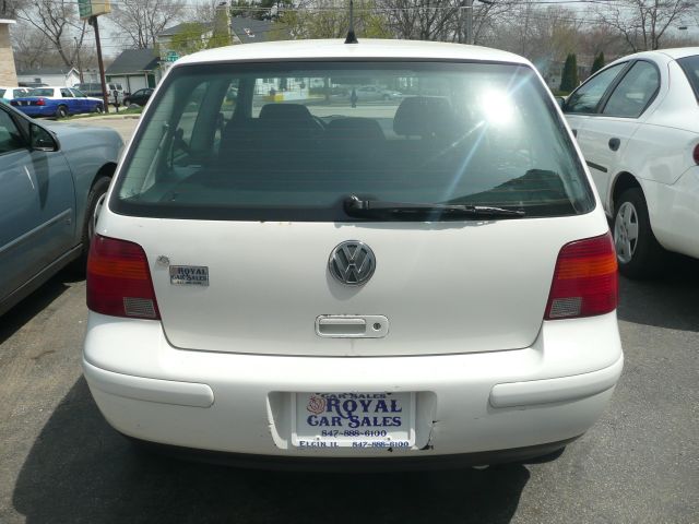 1999 Volkswagen Golf I-4 Manual