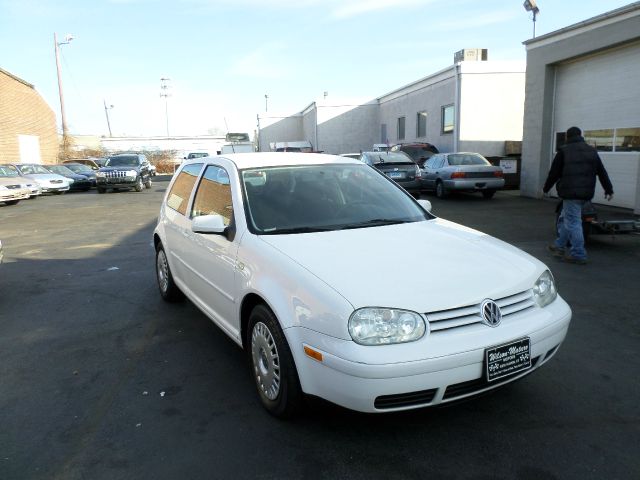 1999 Volkswagen Golf I-4 Manual