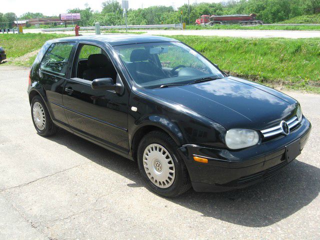 2000 Volkswagen Golf I-4 Manual