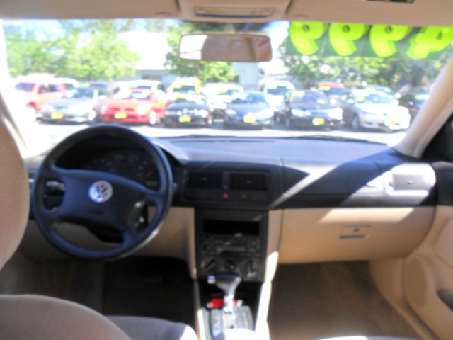 2000 Volkswagen Golf Quad Cab 4x2 Shortbox XLT