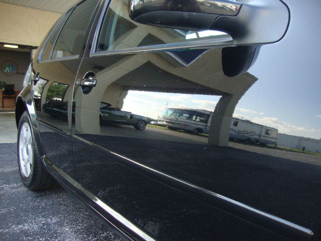 2001 Volkswagen Golf 4dr 112 WB AWD