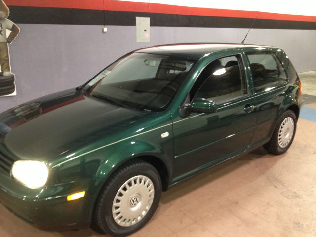 2001 Volkswagen Golf I-4 Manual