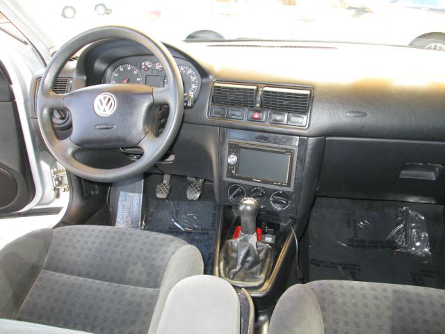 2001 Volkswagen Golf Quad Cab 4x2 Shortbox XLT