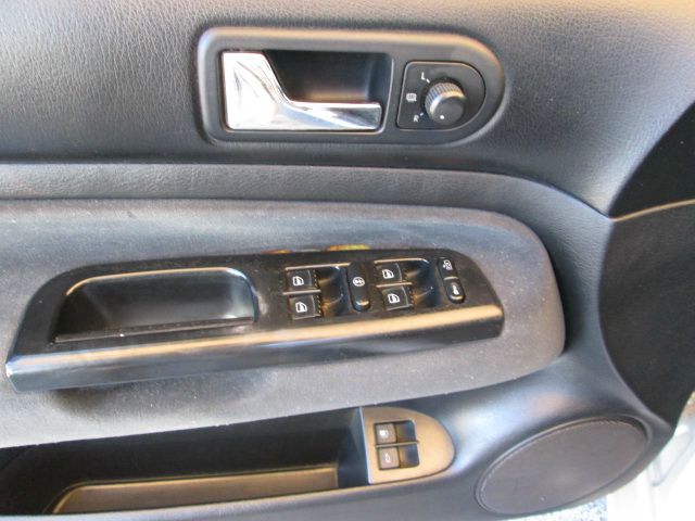 2001 Volkswagen Golf Quad Cab 4x2 Shortbox XLT