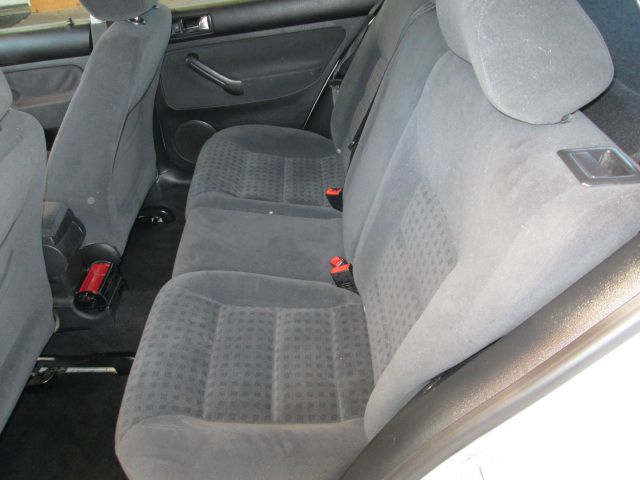 2001 Volkswagen Golf Quad Cab 4x2 Shortbox XLT