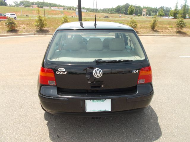 2002 Volkswagen Golf 4dr 112 WB AWD