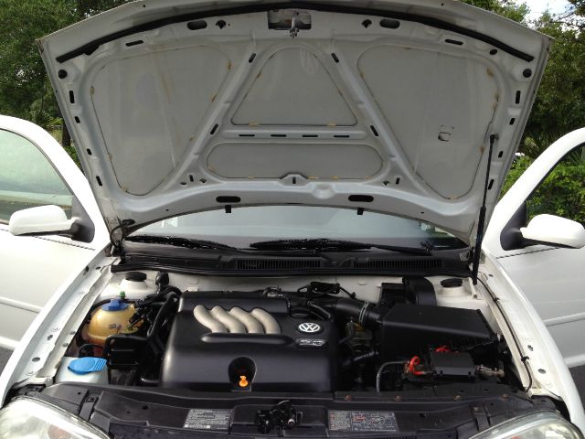 2002 Volkswagen Golf Quad Cab 4x2 Shortbox XLT