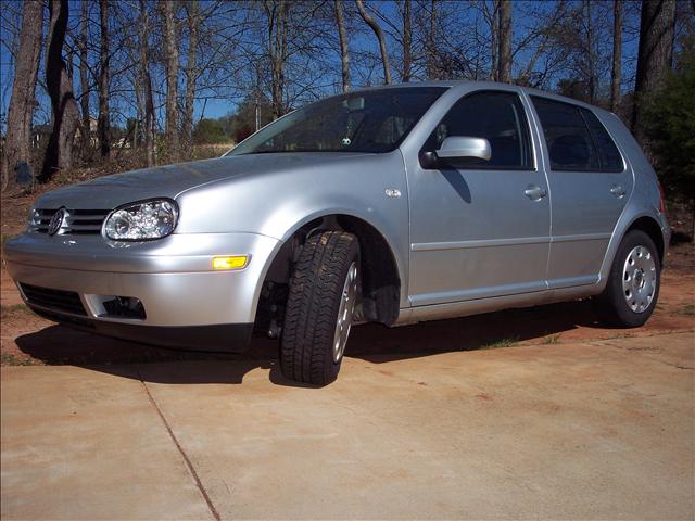 2003 Volkswagen Golf S Sedan