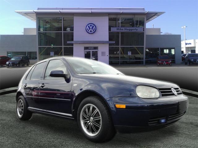 2004 Volkswagen Golf S Sedan
