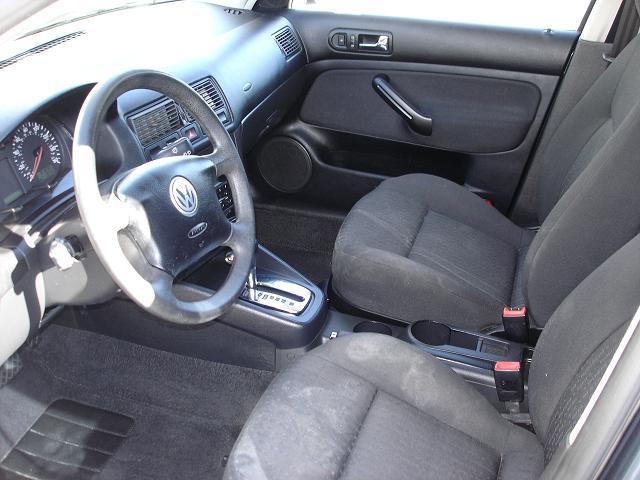 2005 Volkswagen Golf S Sedan