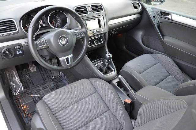 2012 Volkswagen Golf Elite Nav DVD
