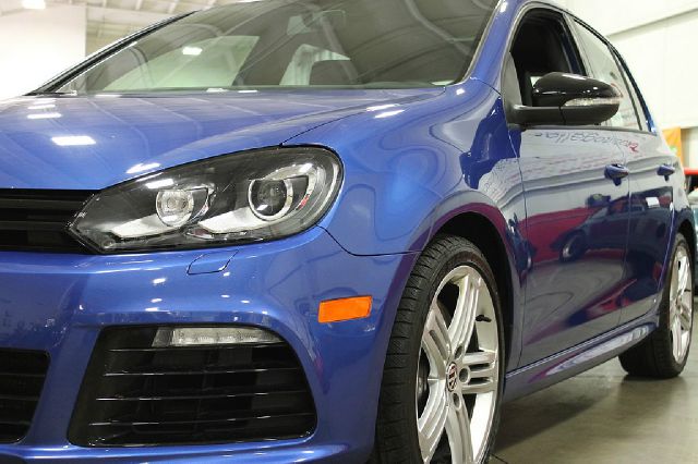 2013 Volkswagen Golf 4dr Sdn Touring Executive RWD