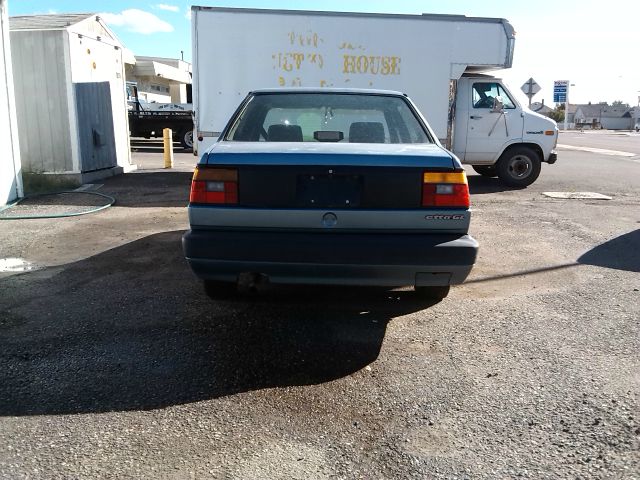 1990 Volkswagen Jetta S Sedan
