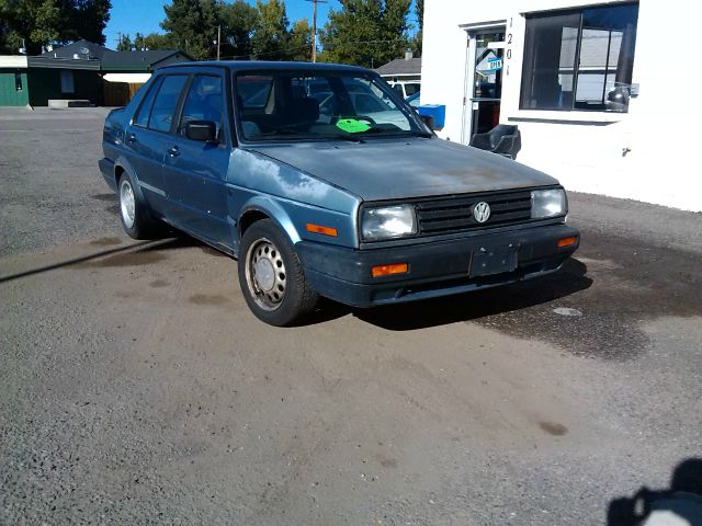 1990 Volkswagen Jetta S Sedan