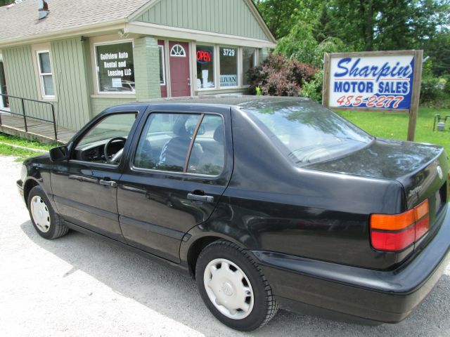 1997 Volkswagen Jetta S Sedan