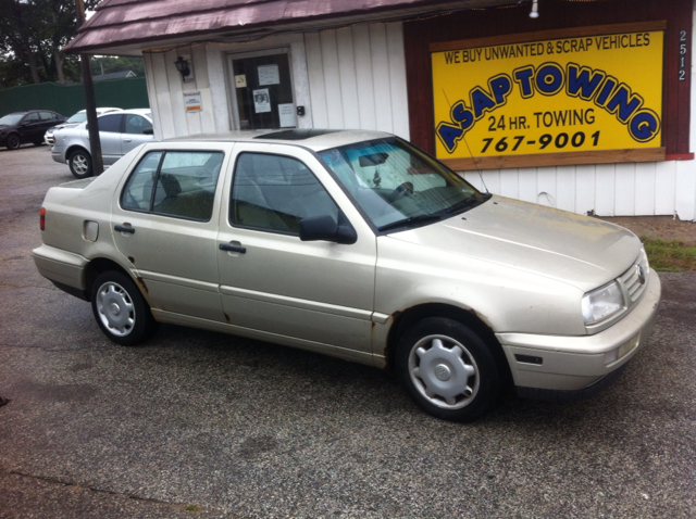 1997 Volkswagen Jetta S Sedan
