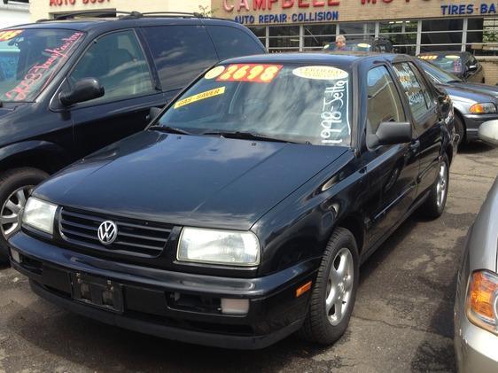 1998 Volkswagen Jetta S Sedan