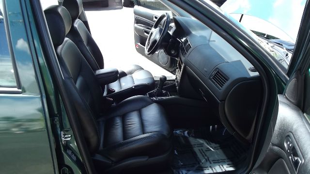 1999 Volkswagen Jetta FX4 Off-road Pickup 4D 6 Ft