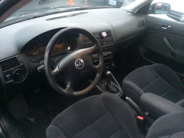 1999 Volkswagen Jetta Quad Cab 4x2 Shortbox XLT