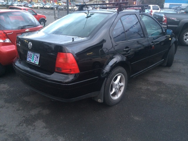 1999 Volkswagen Jetta Quad Cab 4x2 Shortbox XLT