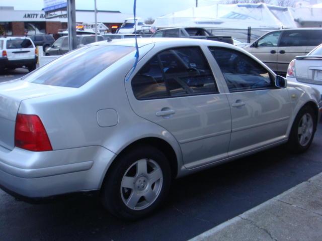 1999 Volkswagen Jetta S Sedan
