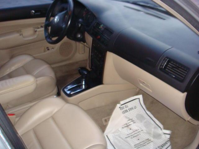 1999 Volkswagen Jetta S Sedan