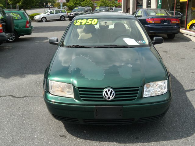 1999 Volkswagen Jetta Quad Cab 4x2 Shortbox XLT