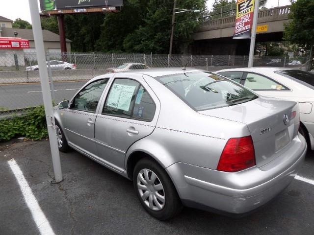 1999 Volkswagen Jetta S Sedan