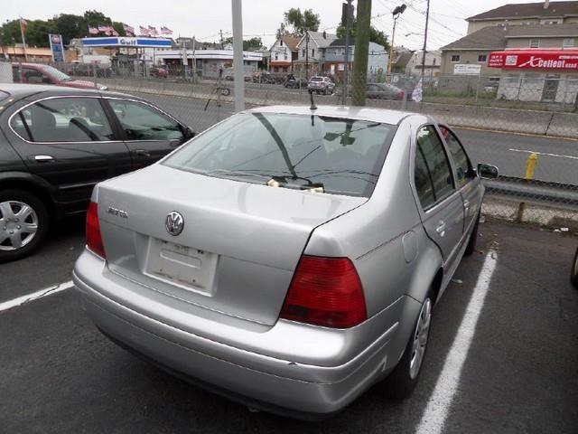1999 Volkswagen Jetta S Sedan