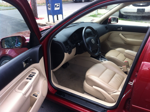 1999 Volkswagen Jetta Quad Cab 4x2 Shortbox XLT