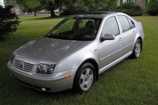 1999 Volkswagen Jetta Quad Cab 4x2 Shortbox XLT