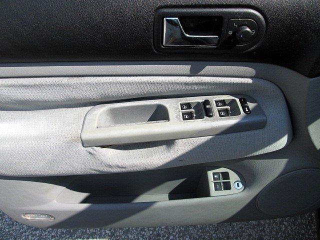 1999 Volkswagen Jetta FWD 4dr Sport