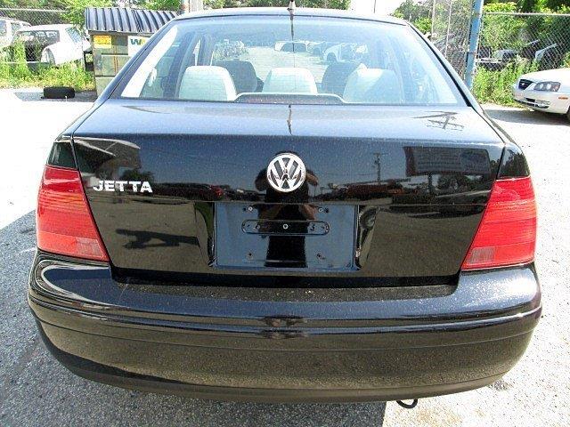1999 Volkswagen Jetta FWD 4dr Sport