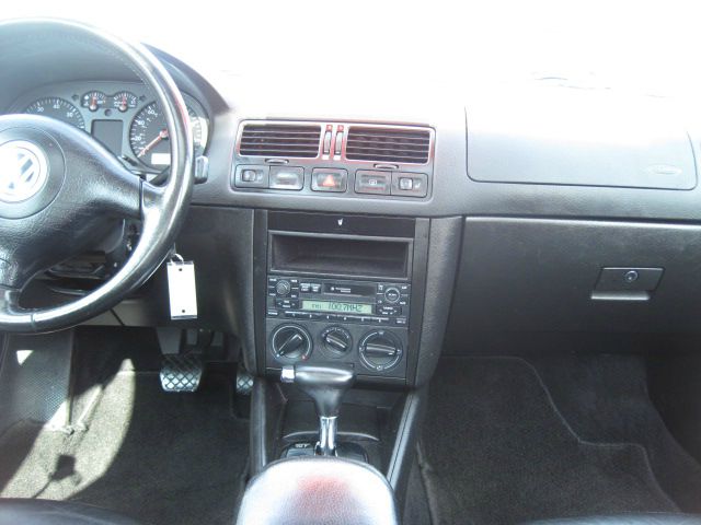 1999 Volkswagen Jetta FX4 Off-road Pickup 4D 6 Ft