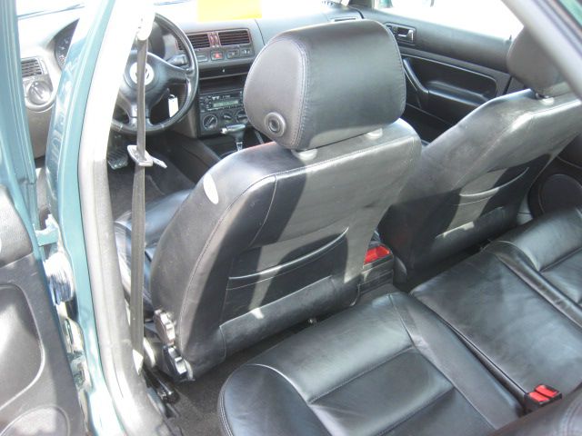 1999 Volkswagen Jetta FX4 Off-road Pickup 4D 6 Ft