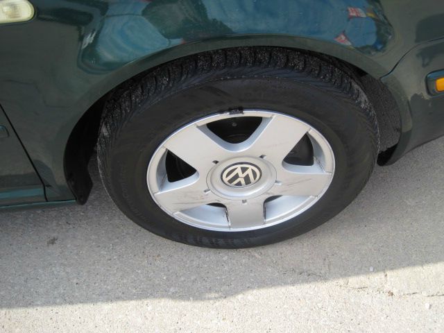 1999 Volkswagen Jetta FX4 Off-road Pickup 4D 6 Ft