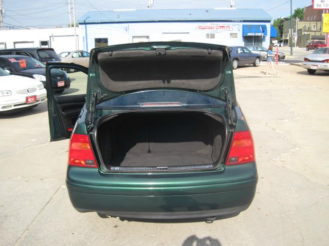 1999 Volkswagen Jetta FX4 Off-road Pickup 4D 6 Ft