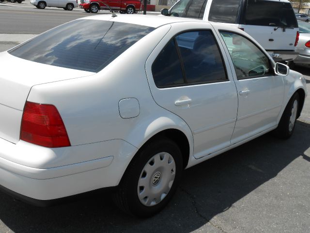 1999 Volkswagen Jetta I-4 Manual