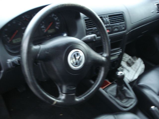2000 Volkswagen Jetta FX4 Off-road Pickup 4D 6 Ft