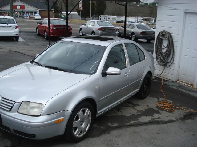 2000 Volkswagen Jetta FX4 Off-road Pickup 4D 6 Ft