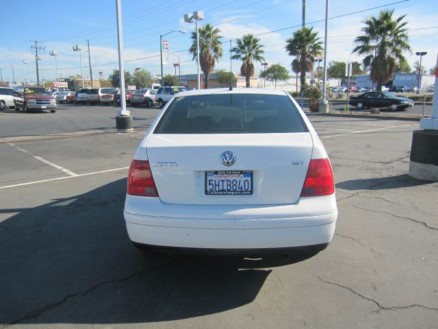 2000 Volkswagen Jetta King Cab 4WD